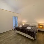 Ruzica Lägenhet