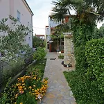 Ruzica Zadar