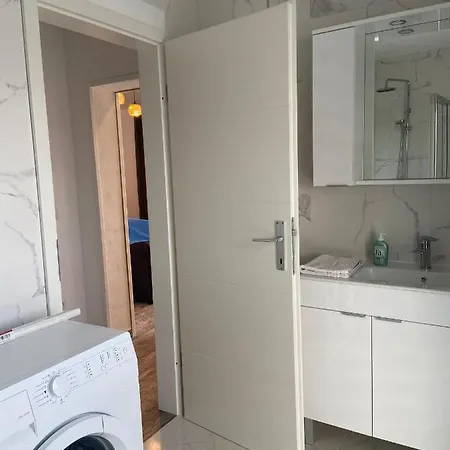 Apartament Ruzica *