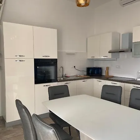 Apartment Ruzica *