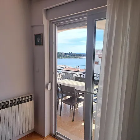 Apartment Ruzica *