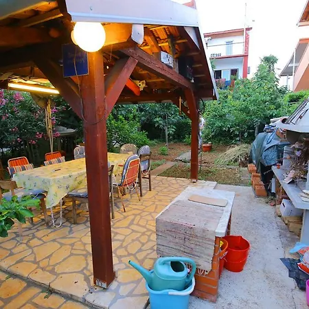 Apartment Ruzica *