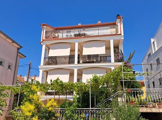 Ruzica * Ζαντάρ